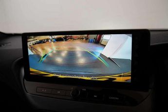 Nissan Juke 1.0 DiG-T N-Connecta 5dr DCT