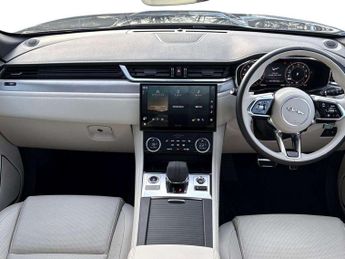 Jaguar F-Pace 2.0 P400e R-Dynamic SE Black 5dr Auto AWD
