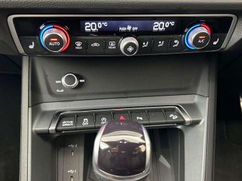 Audi Q3 35 TFSI S Line 5dr S Tronic [Leather]