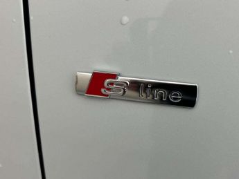 Audi Q3 35 TFSI S Line 5dr S Tronic [Leather]