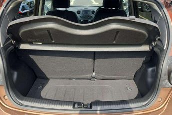 Hyundai i10 1.2 Premium 5dr Auto