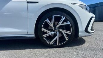 Volkswagen Golf 1.5 eTSI 150 R-Line 5dr DSG