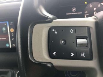 Land Rover Defender 3.0 D250 X-Dynamic SE 90 3dr Auto