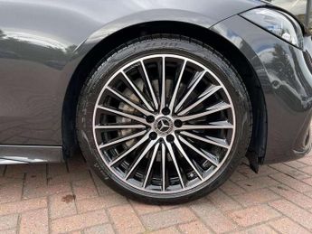 Mercedes-Benz C-Class C220d AMG Line Premium Plus 4dr 9G-Tronic