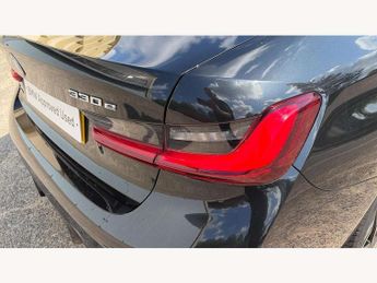 BMW 3 Series 330e M Sport 4dr Step Auto