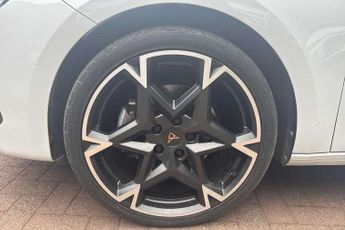 Cupra Leon 1.5 eTSI 150 V2 5dr DSG