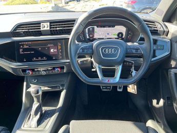 Audi Q3 35 TFSI Black Edition 5dr S Tronic