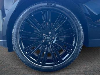 Land Rover Range Rover 3.0 D300 Westminster Black 4dr Auto