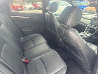 Honda Civic 1.0 VTEC Turbo 126 EX 5dr CVT