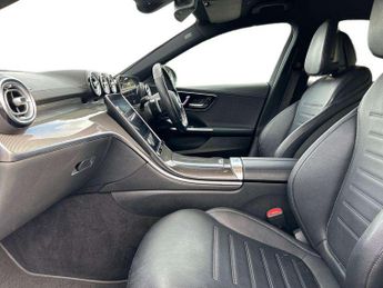Mercedes-Benz C-Class C200 AMG Line Premium 4dr 9G-Tronic