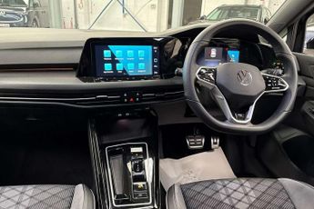 Volkswagen Golf 1.5 eTSI 150 R-Line 5dr DSG