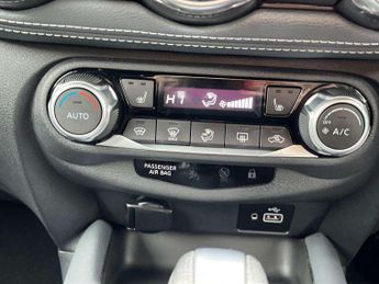 Nissan Juke 1.0 DiG-T 114 Tekna 5dr DCT