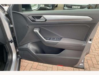 Volkswagen T-Roc 1.5 TSI Match 5dr DSG