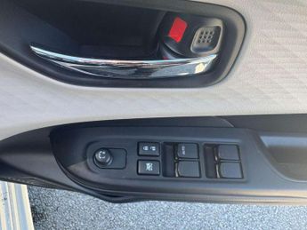 Suzuki Swift 1.2 Mild Hybrid Motion 5dr CVT