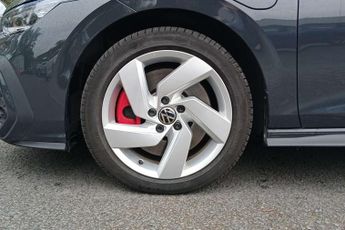 Volkswagen Golf 1.5 TSI 272 GTE eHybrid 5dr DSG
