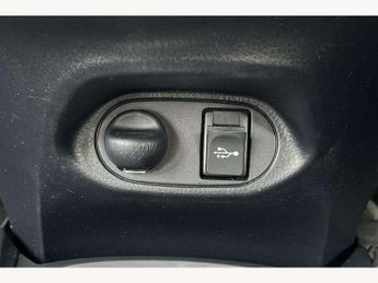 Toyota Yaris 1.5 Hybrid Icon Tech 5dr CVT