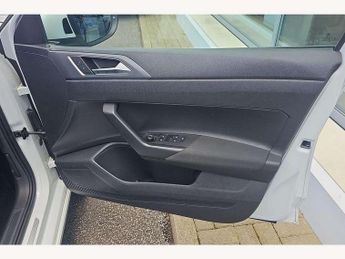 Volkswagen Taigo 1.0 TSI 110 R-Line 5dr DSG