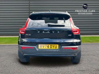 Volvo XC40 2.0 B3P Plus Dark 5dr Auto