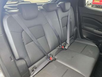 Nissan Juke 1.6 Hybrid N-Connecta 5dr Auto
