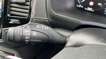 Volvo XC90 2.0 B5D [235] R DESIGN 5dr AWD Geartronic