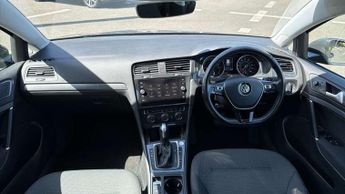 Volkswagen Golf 99kW e-Golf 35kWh 5dr Auto