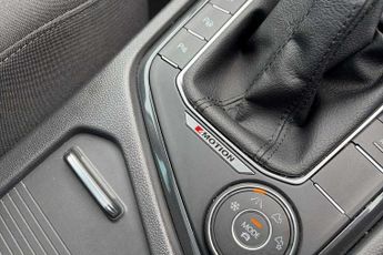 Volkswagen Tiguan 2.0 TSI 4Motion Elegance 5dr DSG