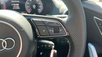 Audi Q2 35 TFSI Black Edition 5dr S Tronic