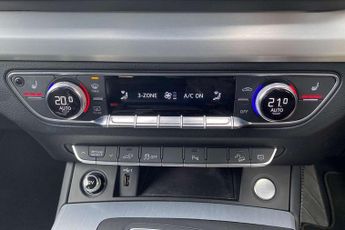 Audi Q5 55 TFSI e Quattro S Line Competition 5dr S Tronic