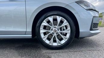 Skoda Superb 1.5 TSI iV SE L DSG 5dr