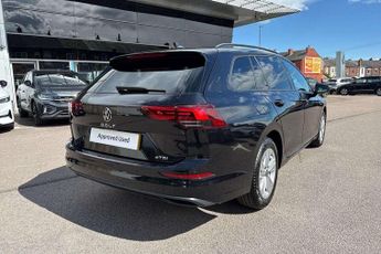Volkswagen Golf 1.0 eTSI Life 5dr DSG