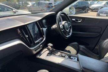 Volvo XC60 2.0 T5 [250] R DESIGN Pro 5dr AWD Geartronic