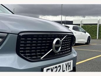 Volvo XC40 1.5 T3 [163] R DESIGN 5dr Geartronic
