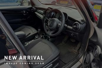 MINI Hatchback 1.5 Cooper Classic 5dr Auto