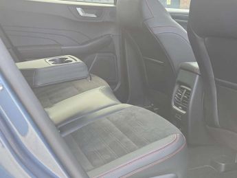 Ford Kuga 2.5 FHEV ST-Line X Edition 5dr CVT