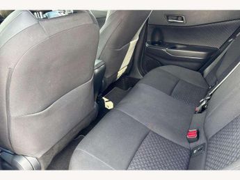 Toyota C-HR 1.8 Hybrid Design 5dr CVT