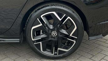 Volkswagen Golf 1.5 TSI 150 R-Line 5dr