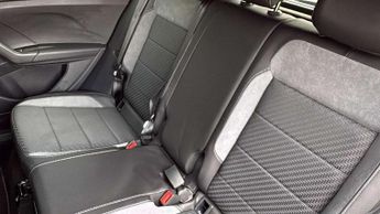 Volkswagen T-Cross 1.0 TSI 110 R-Line 5dr DSG
