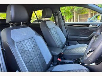 Volkswagen T-Roc 1.5 TSI R-Line 5dr DSG