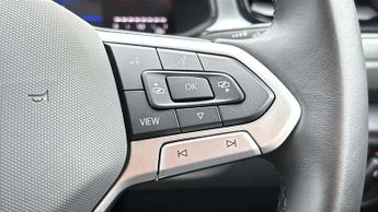 Volkswagen T-Roc 1.5 TSI Match 5dr
