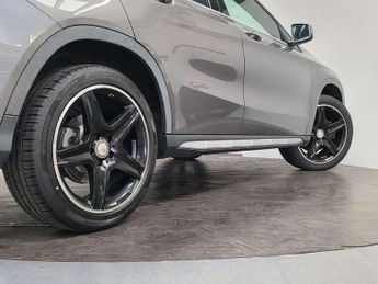 Mercedes-Benz GLA GLA 220d 4Matic AMG Line 5dr Auto [Premium]