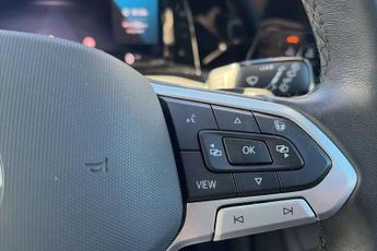 Volkswagen Golf 1.5 eTSI 150 Life 5dr DSG