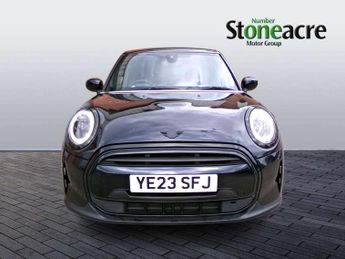 MINI Hatchback 1.5 Cooper Exclusive 5dr Auto [Comfort/Nav Pack]