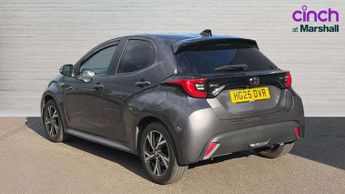 Toyota Yaris 1.5 Hybrid Design 5dr CVT