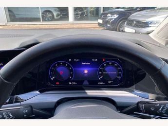 Volkswagen Golf 1.5 eTSI 150 Style 5dr DSG