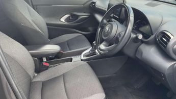 Toyota Yaris Cross 1.5 Hybrid Design 5dr CVT