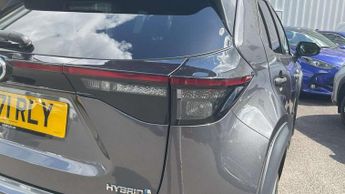 Toyota Yaris Cross 1.5 Hybrid Design 5dr CVT