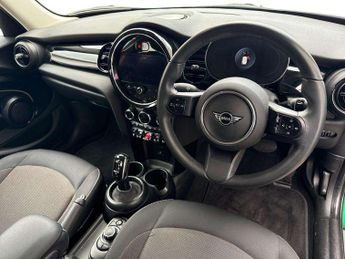 MINI Hatchback 1.5 Cooper Classic 5dr Auto