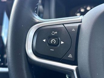 Volvo V60 2.0 T4 [190] Momentum Plus 5dr Auto