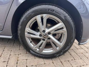 Volkswagen Polo 1.0 TSI 110 R-Line 5dr DSG