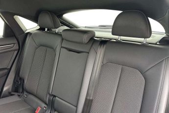 Audi Q3 35 TFSI S Line 5dr S Tronic